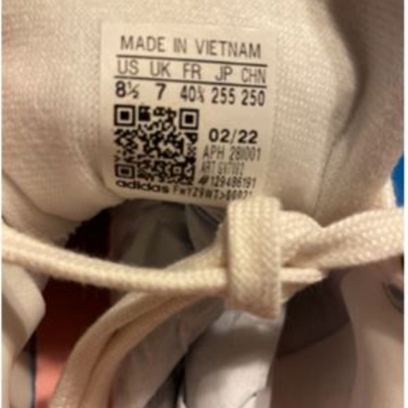 Adidas Stan Smith Sneakers - Picture 4 of 4